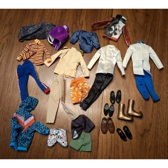Ken Doll Clothes Mixed Lot 15 Pc plus 5 Pair of Shoes Barbie - Picture 8 of 8